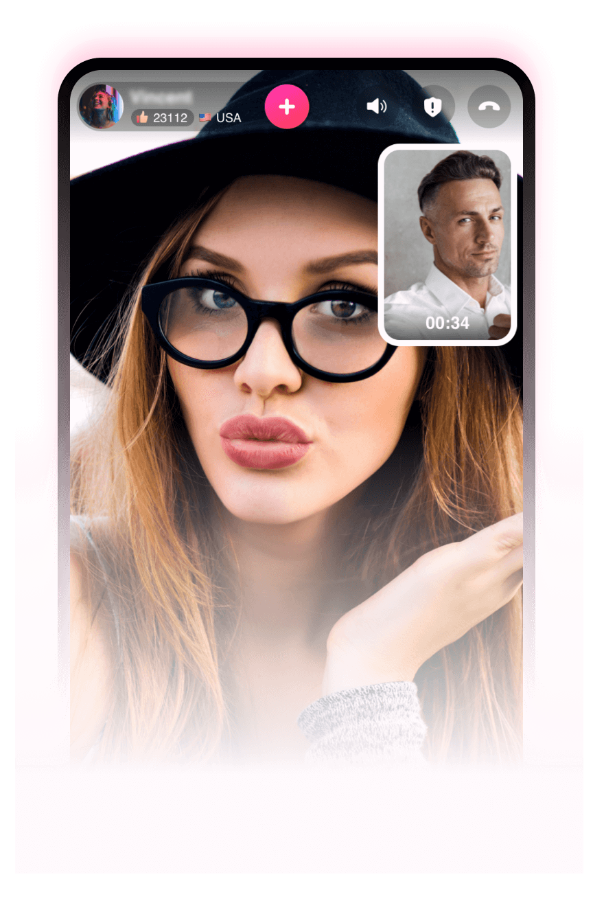 2 beautiful women available for chat on LivCam.